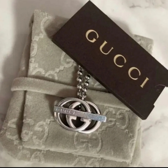RARE!!! Gucci Luxury Double G Statement Logo NWOT 😍 stunning!! - Picture 4 of 7